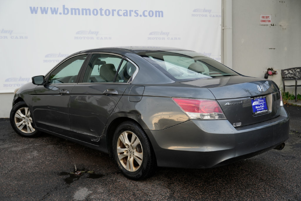 Used 2010 Honda Accord LX-P image 4