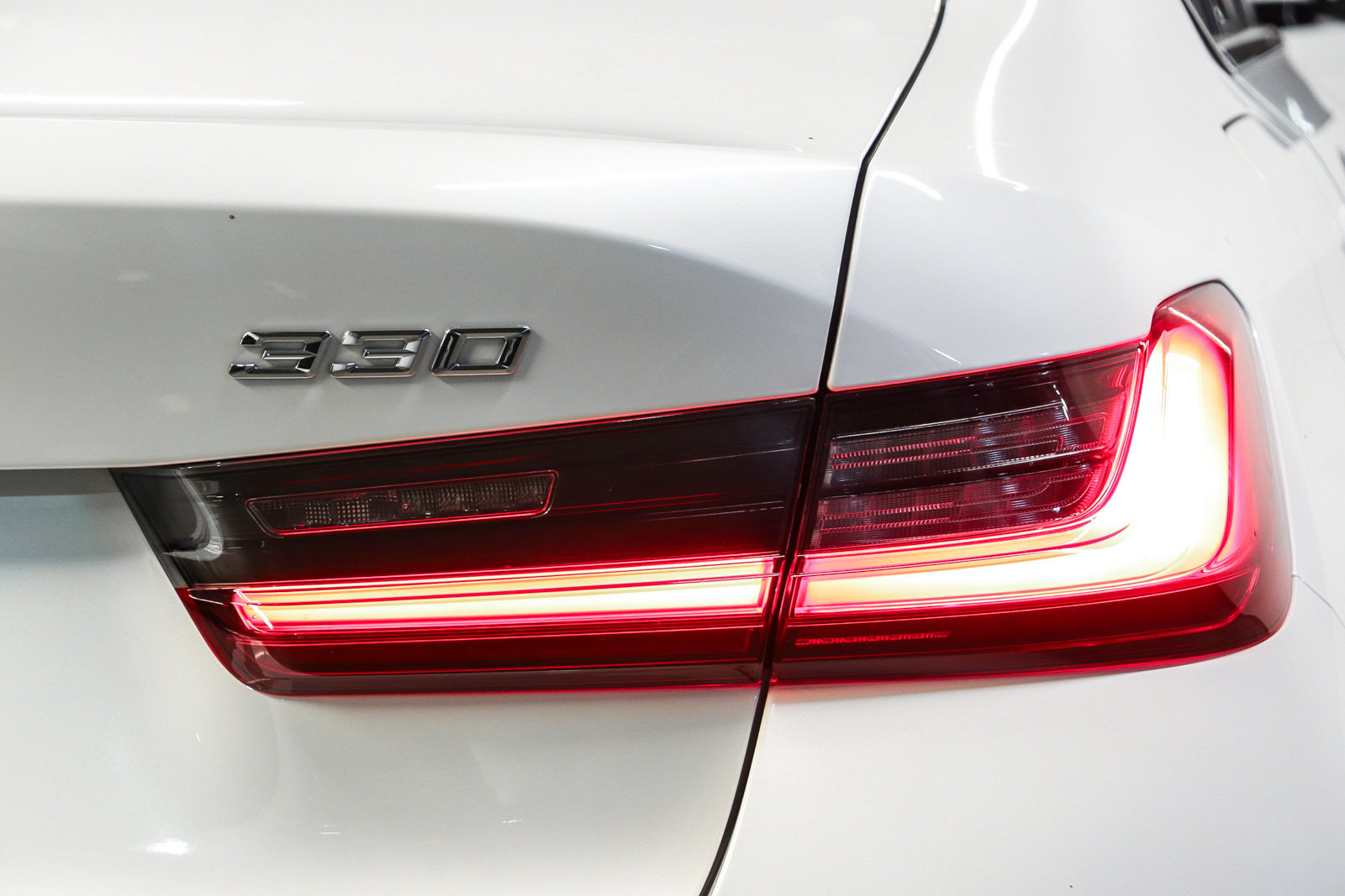 Certified 2023 BMW 330i Sedan w/ Premium Package RWD image 7
