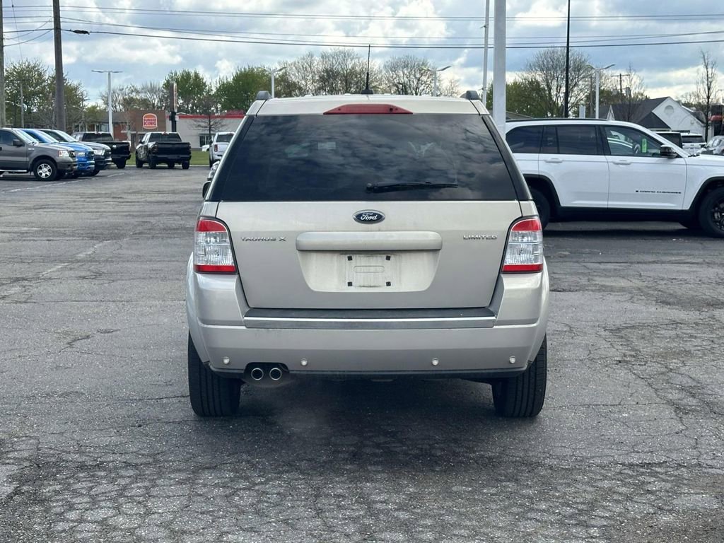 Used 2009 Ford Taurus X Limited FWD image 5