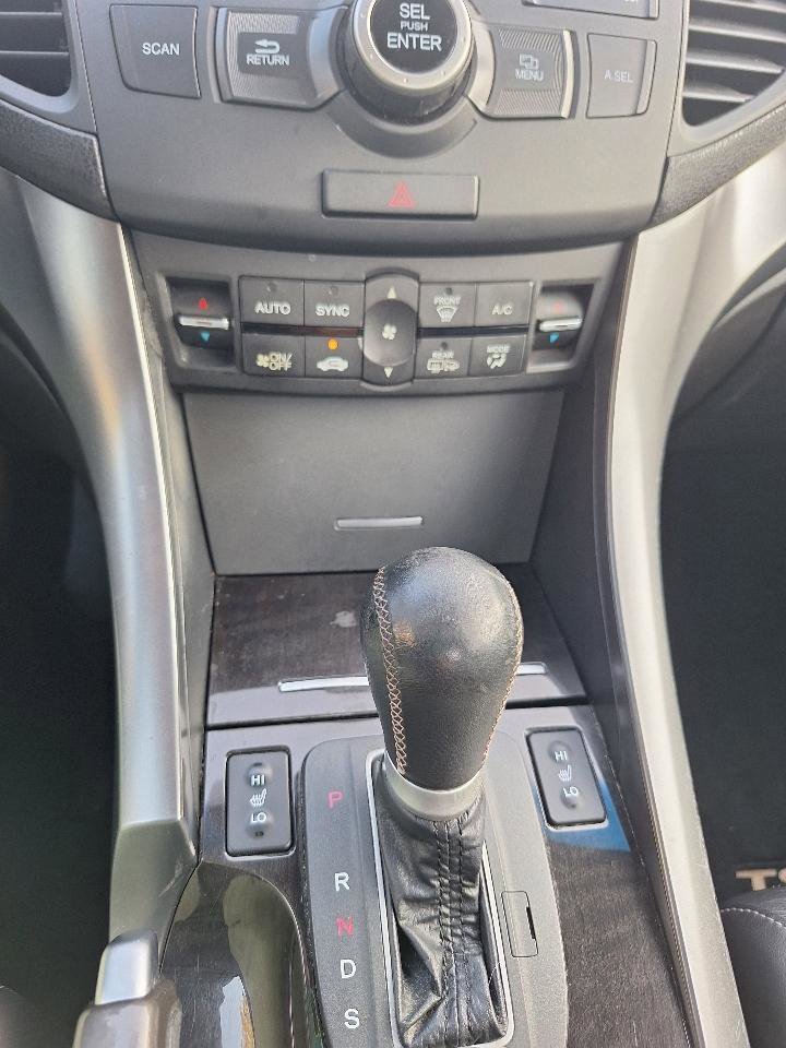 Used 2011 Acura TSX w/ Technology Package image 26