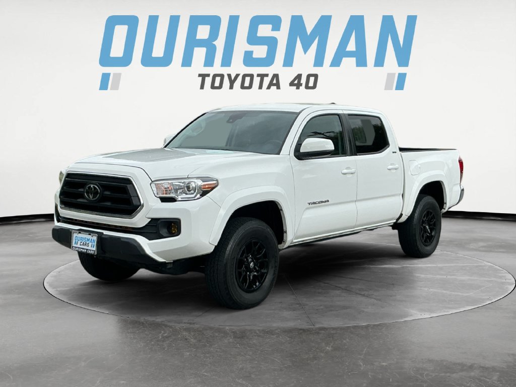 Used 2022 Toyota Tacoma SR5 AWD/4WD image 3