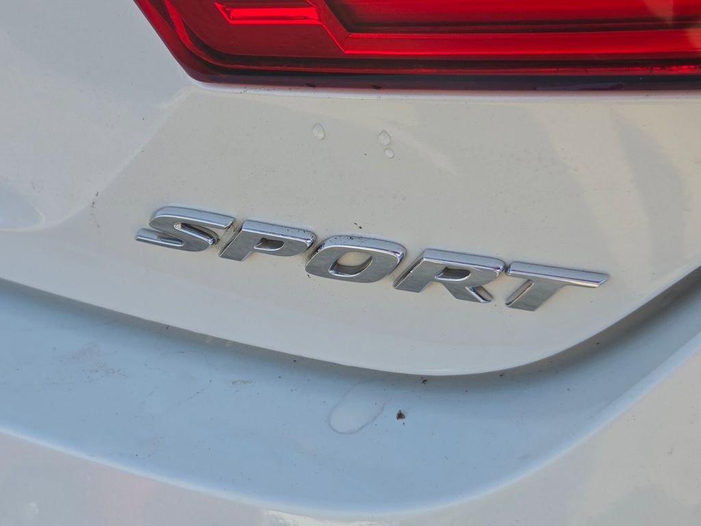 Used 2021 Honda Accord Sport image 18