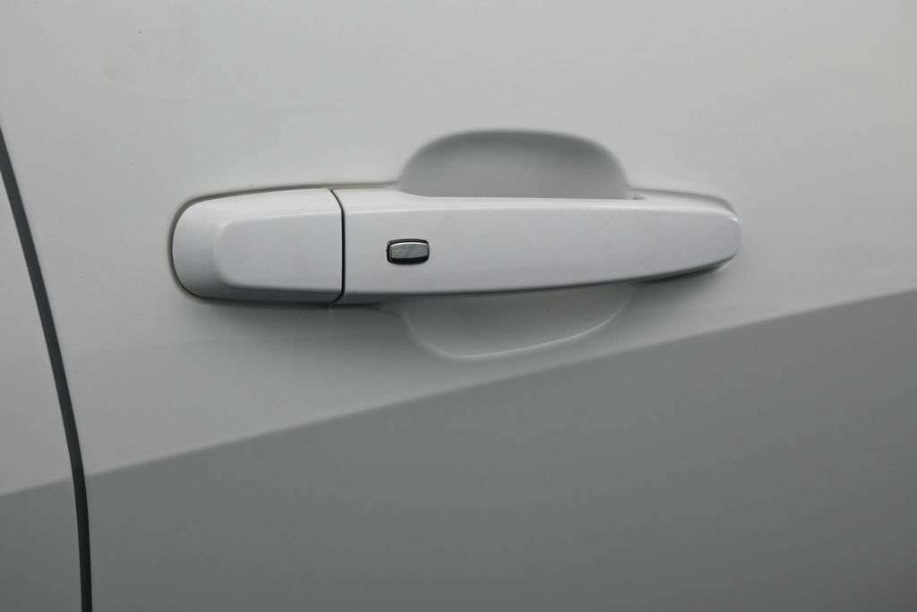 Used 2024 Chevrolet Malibu RS FWD image 34