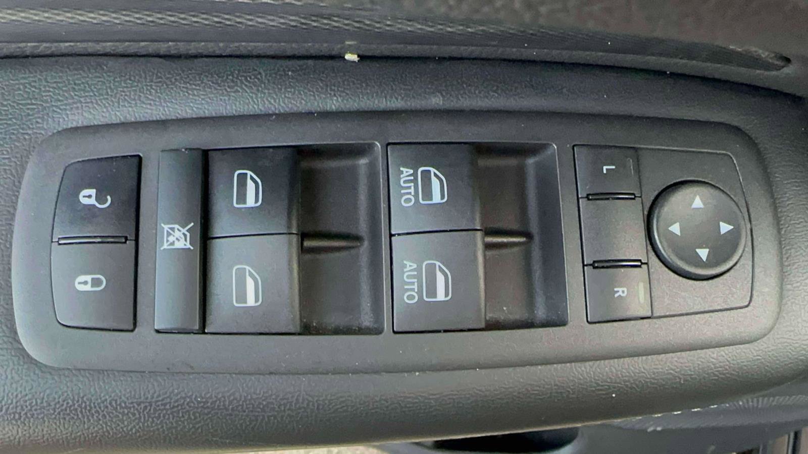 Used 2022 Dodge Durango GT image 14