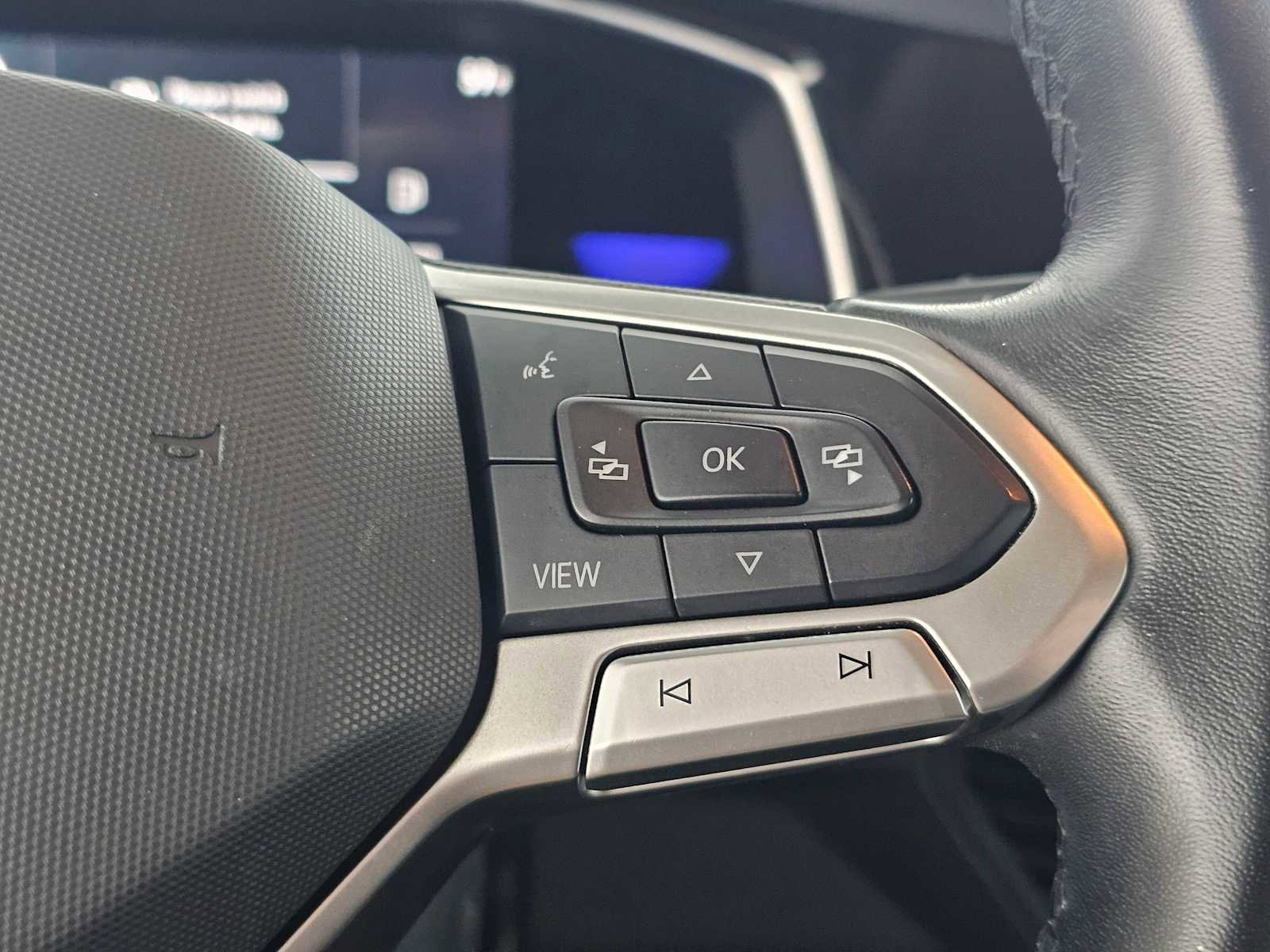 Used 2022 Volkswagen Jetta SE image 29