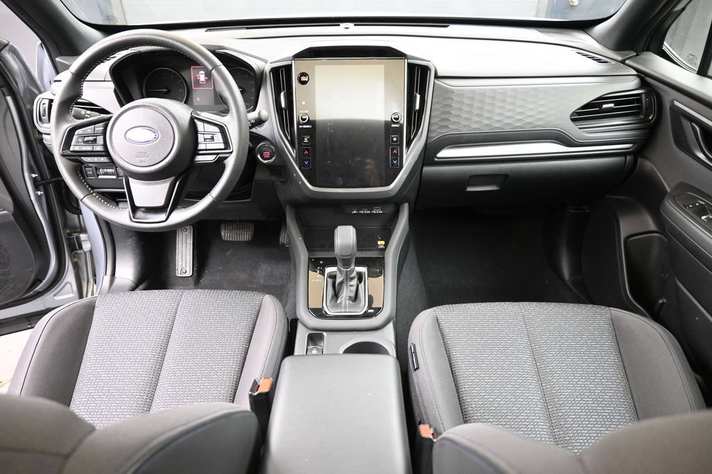 Certified 2025 Subaru Forester Premium AWD/4WD image 18