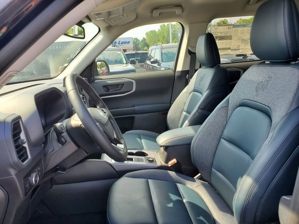 New 2024 Ford Bronco Sport Outer Banks AWD/4WD image 8