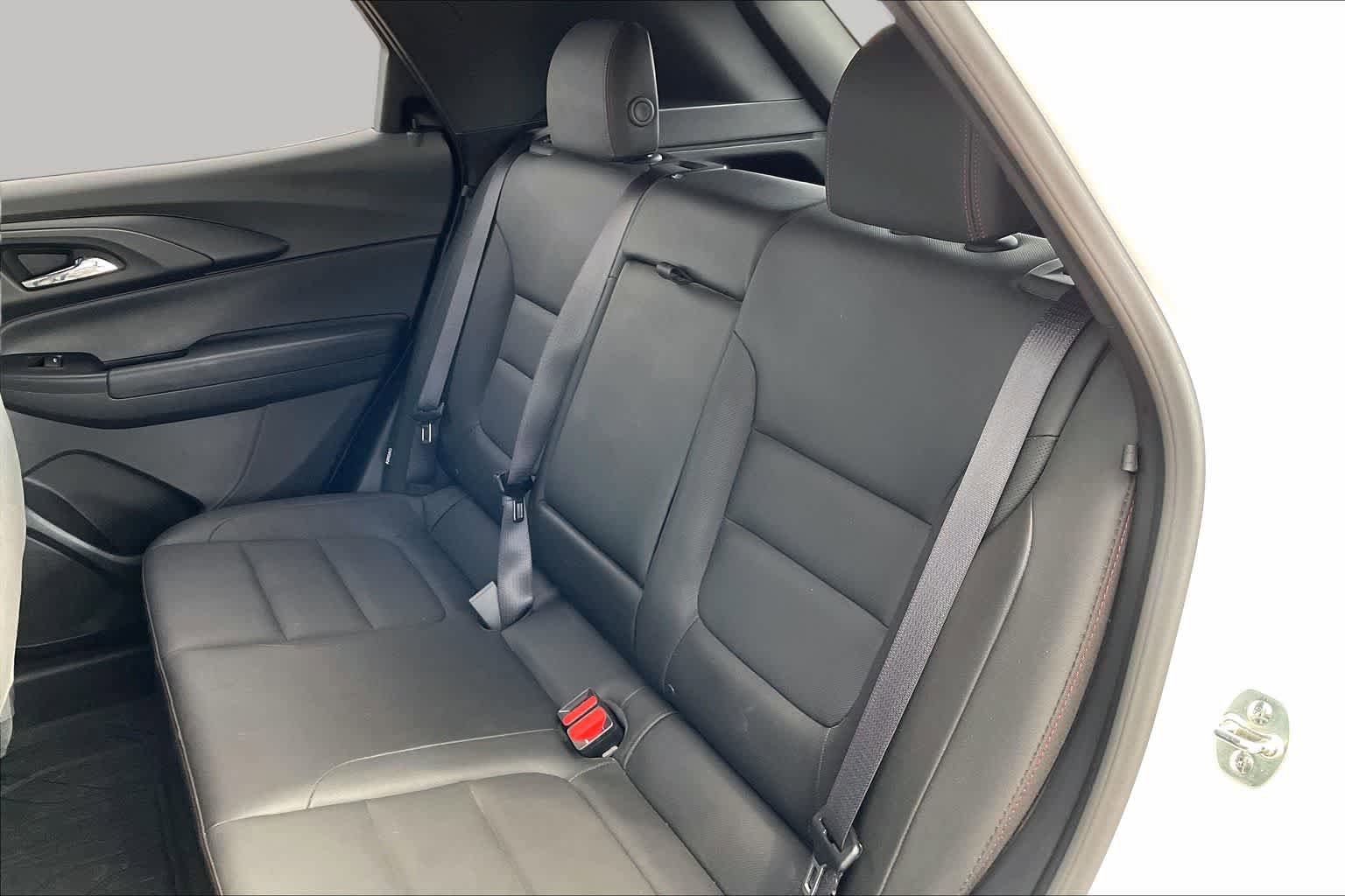 Used 2024 Chevrolet TrailBlazer RS w/ Driver Confidence Package FWD image 18
