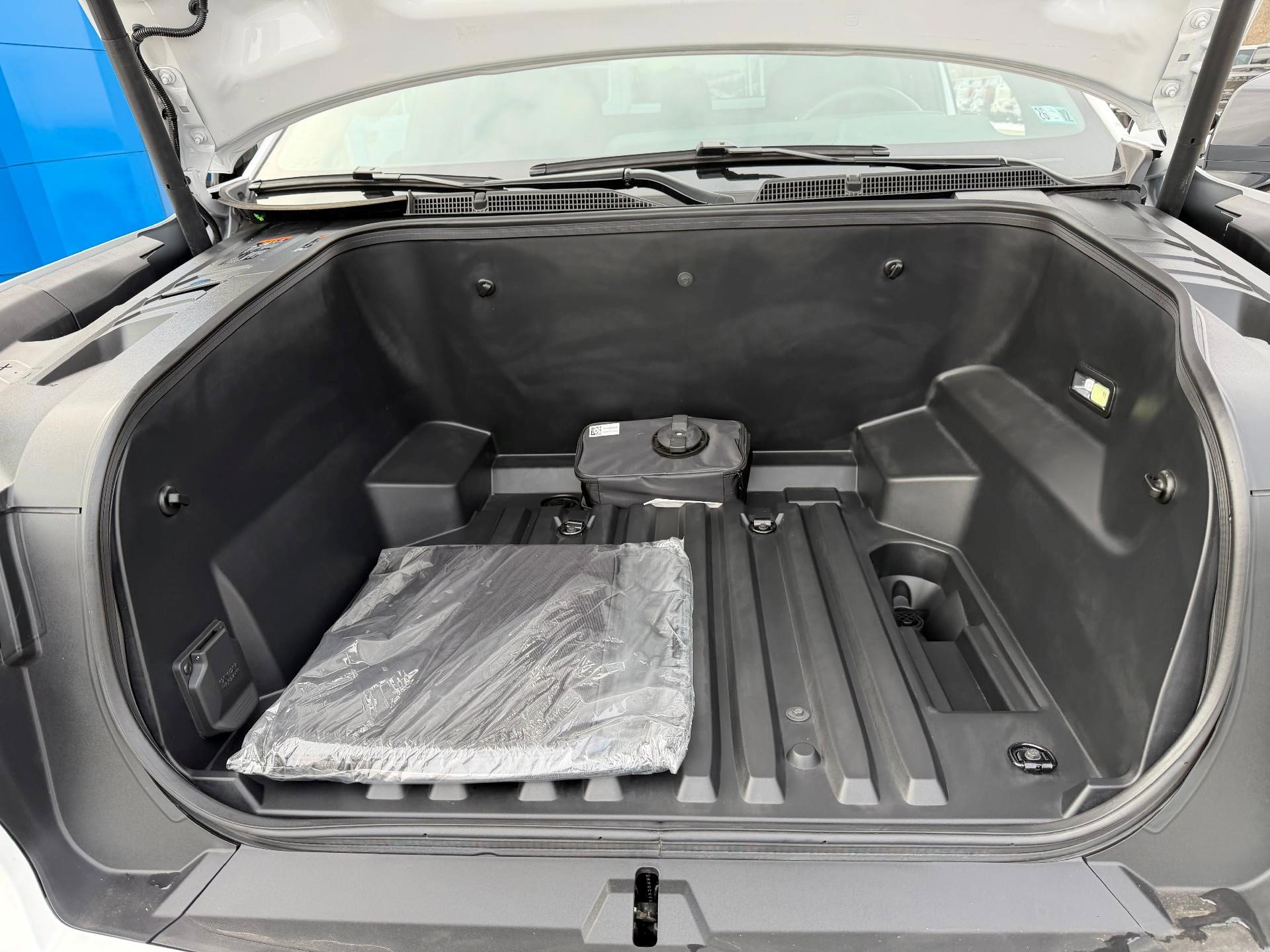 Certified 2024 Chevrolet Silverado EV RST image 26