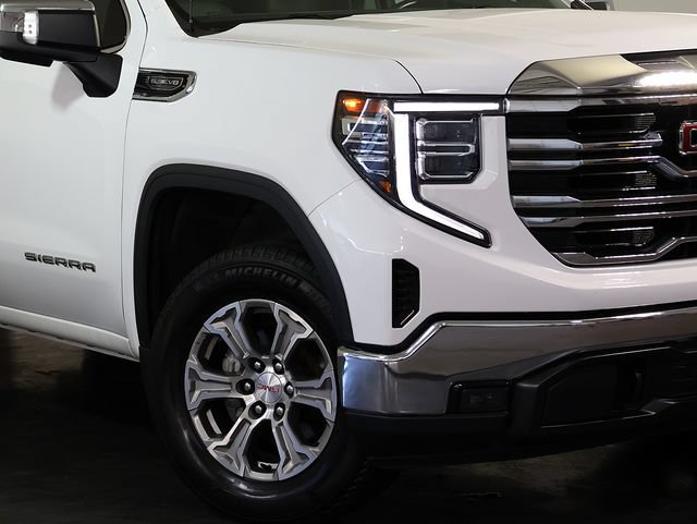 Used 2024 GMC Sierra 1500 SLT AWD/4WD image 8