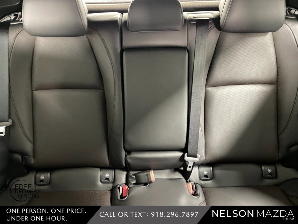 New 2026 MAZDA MAZDA3 Hatchback w/Premium Plus Pkg image 35