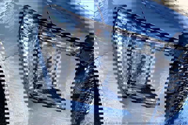 Used 2023 GMC Yukon XL SLT image 29