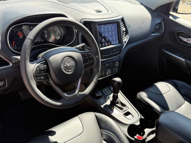 Used 2022 Jeep Cherokee Latitude Lux w/ Sun & Sound Group AWD/4WD image 10