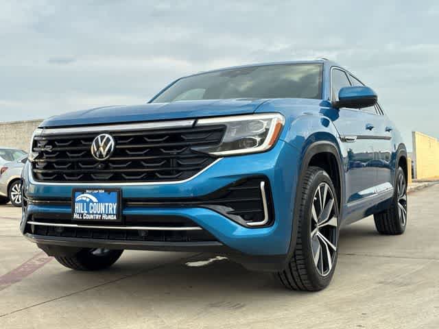 Used 2024 Volkswagen Atlas Cross Sport SEL Premium R-Line AWD/4WD image 11