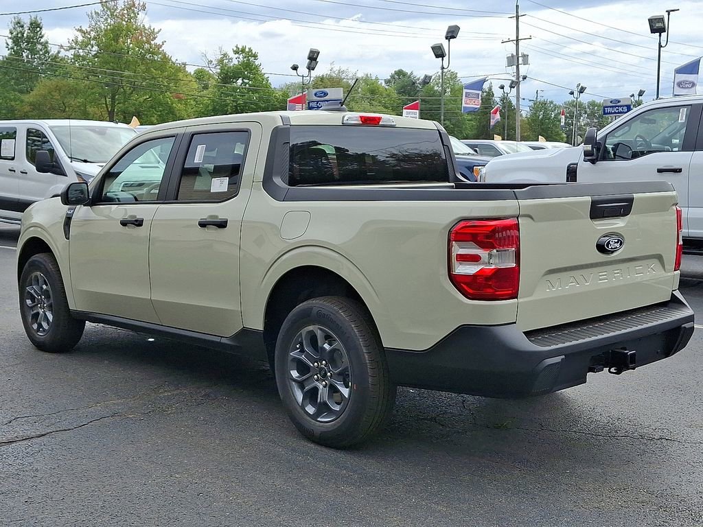 New 2025 Ford Maverick XLT FWD image 3