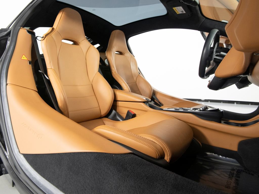 Used 2023 McLaren GT image 32