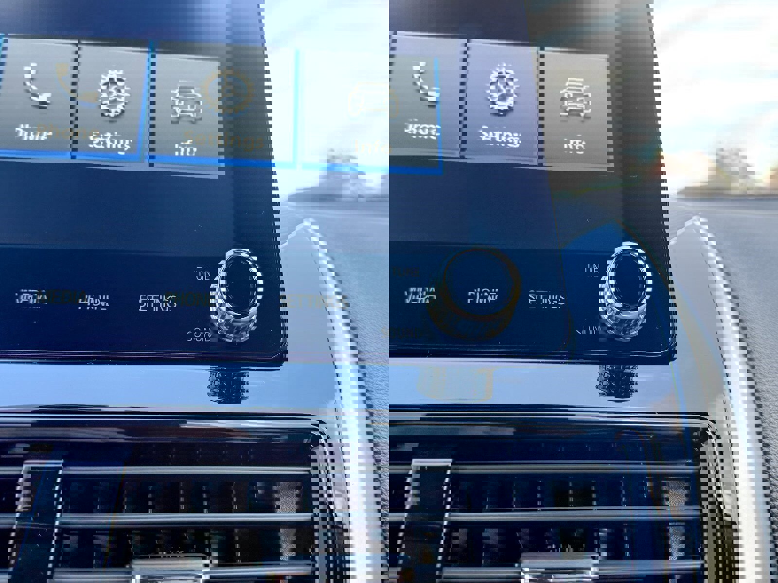 New 2026 Mitsubishi Eclipse Cross AWD image 32