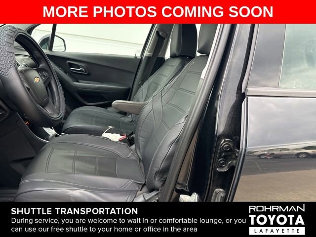 Used 2018 Chevrolet Trax LS w/ LPO, Cargo Package FWD image 6