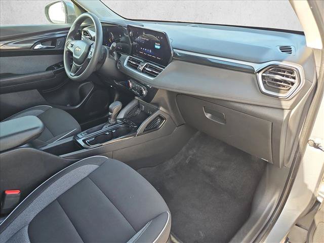 Certified 2025 Chevrolet TrailBlazer LT FWD image 20