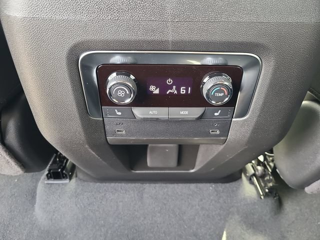 New 2026 Chevrolet Suburban LT w/ Comfort Package RWD image 17