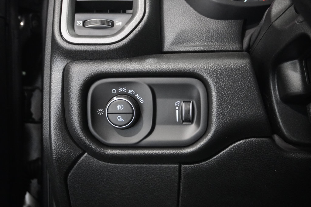 New 2026 RAM 3500 Tradesman AWD/4WD image 13