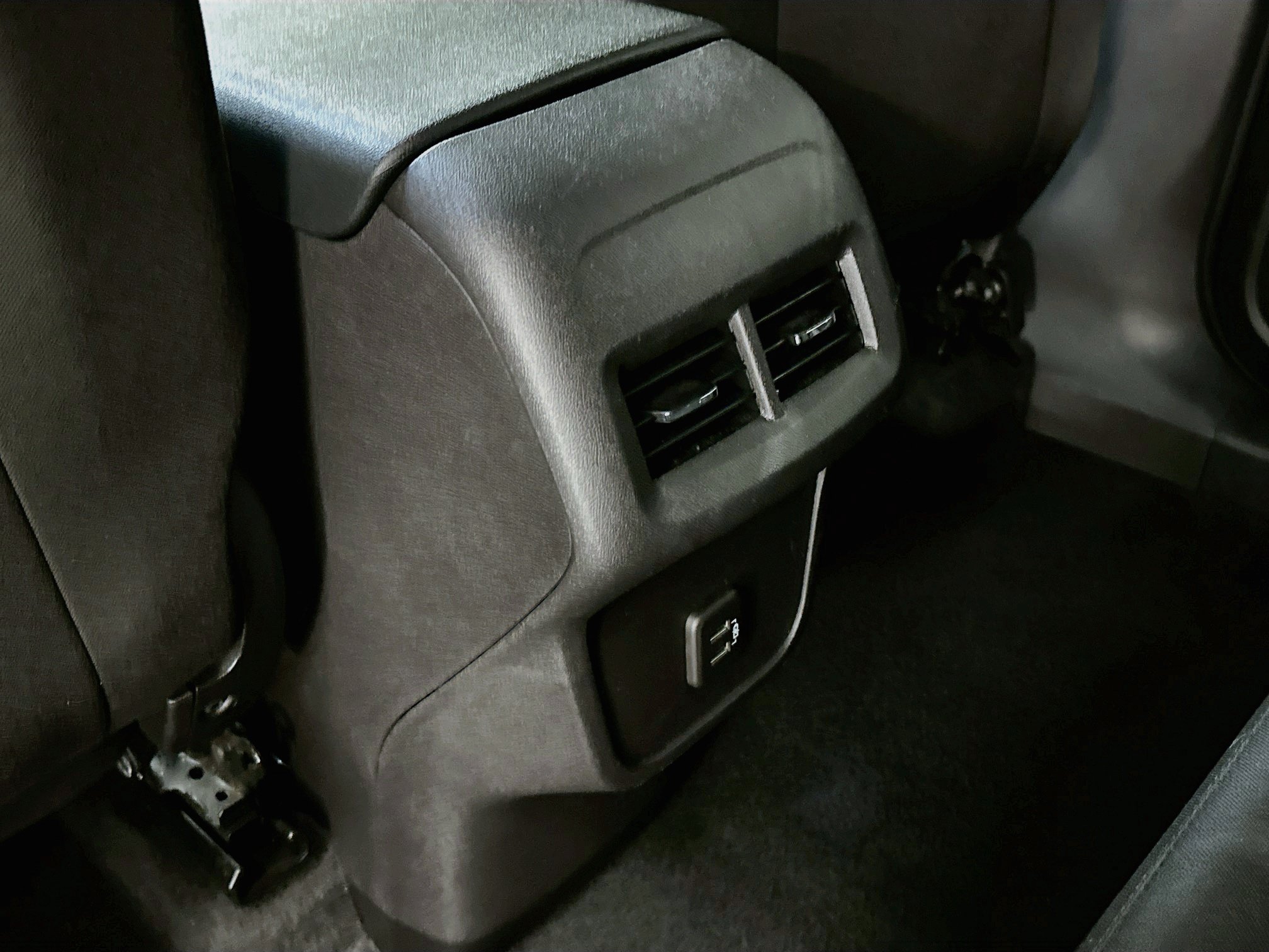 Used 2024 Chevrolet Equinox LT AWD/4WD image 28