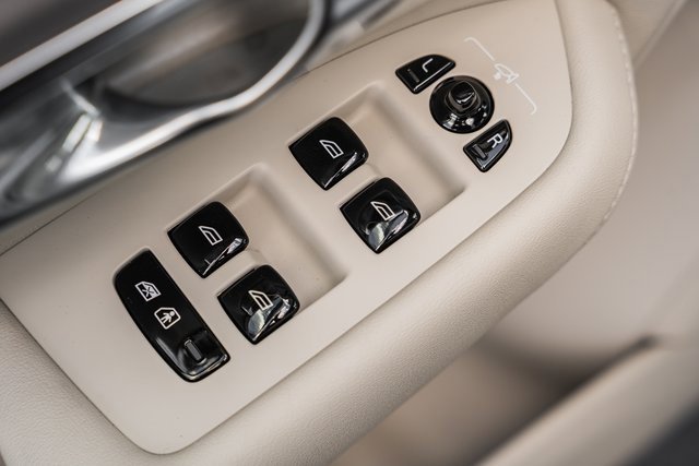 New 2026 Volvo XC90 B6 Ultra image 36
