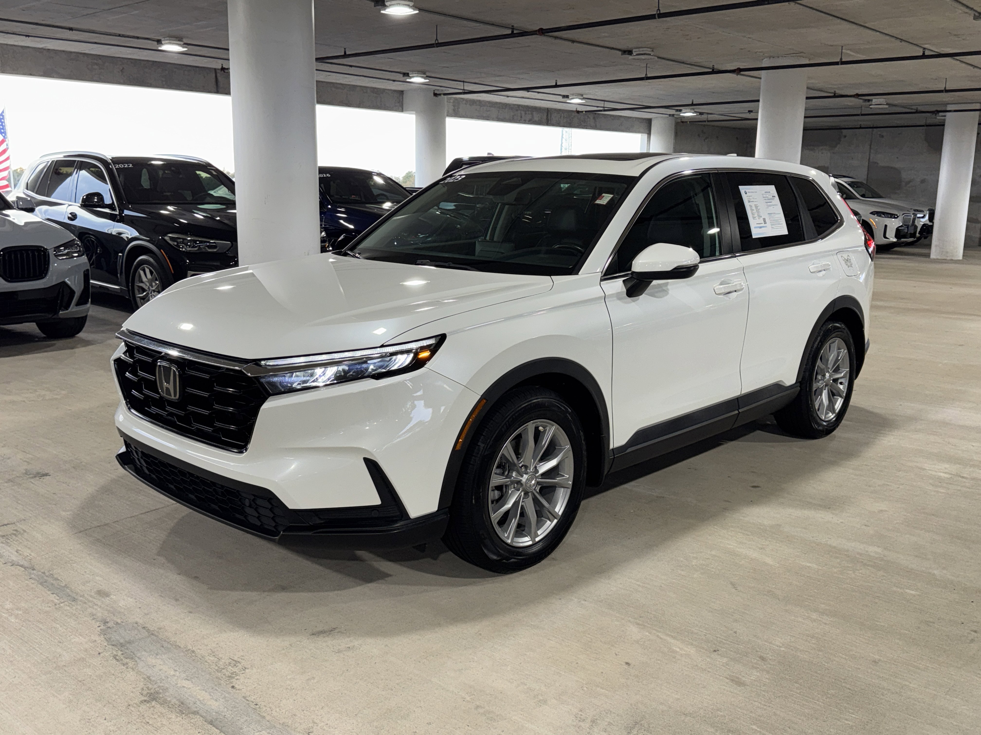 Used 2023 Honda CR-V EX-L image 4