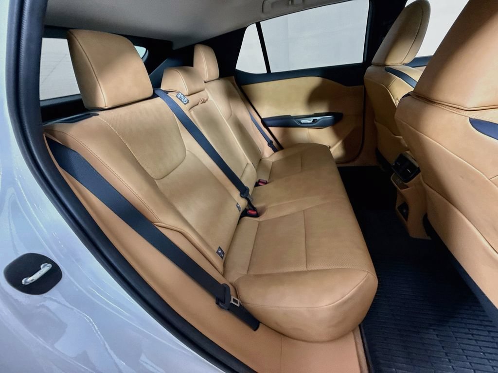 Certified 2025 Lexus RZ 300e w/ Accessory Package (2T) FWD image 27