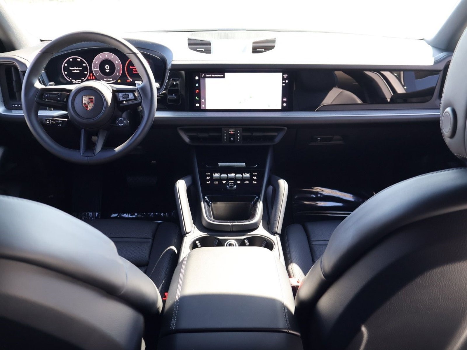 Certified 2025 Porsche Cayenne AWD/4WD image 21