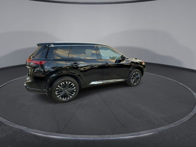 Used 2024 Nissan Rogue Platinum w/ Platinum Premium Package image 8