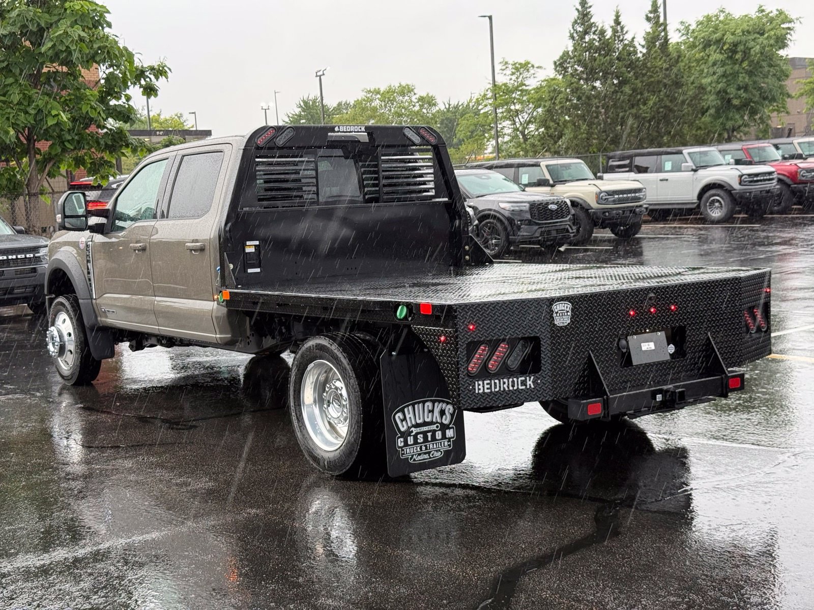 New 2026 Ford F550 4x4 Crew Cab image 5