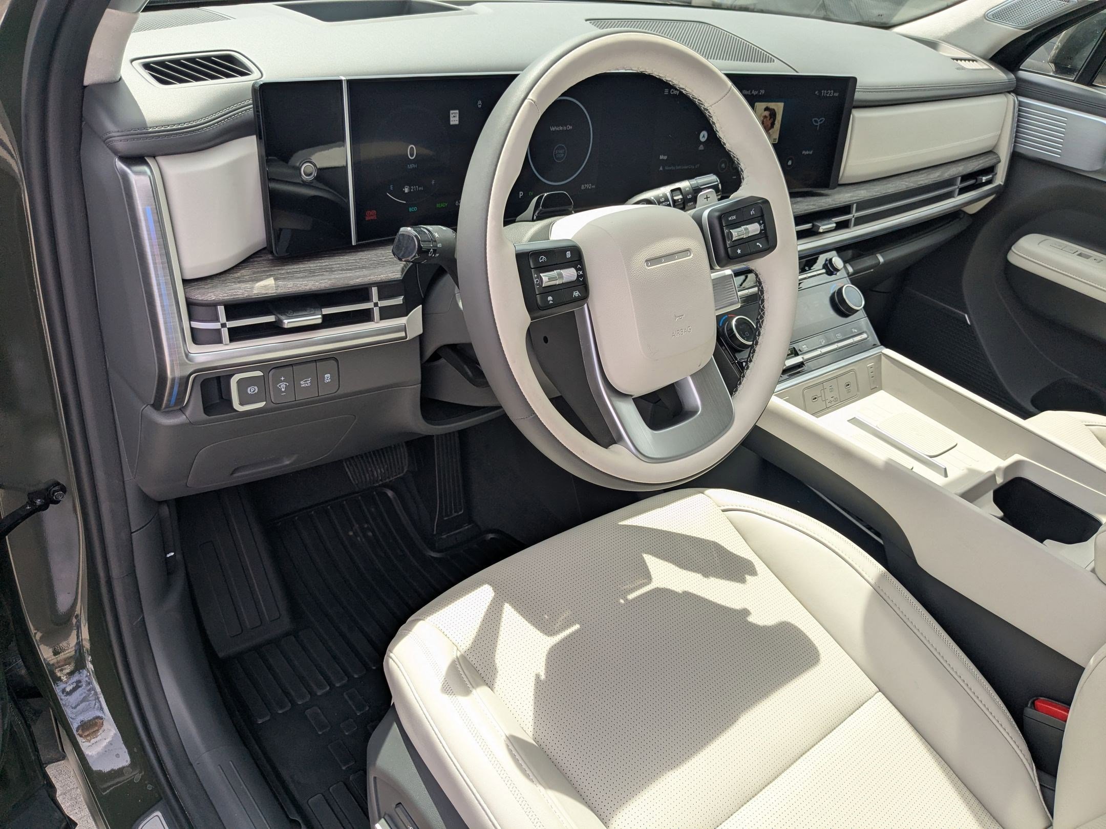 Used 2026 Hyundai Santa Fe Calligraphy AWD/4WD image 16