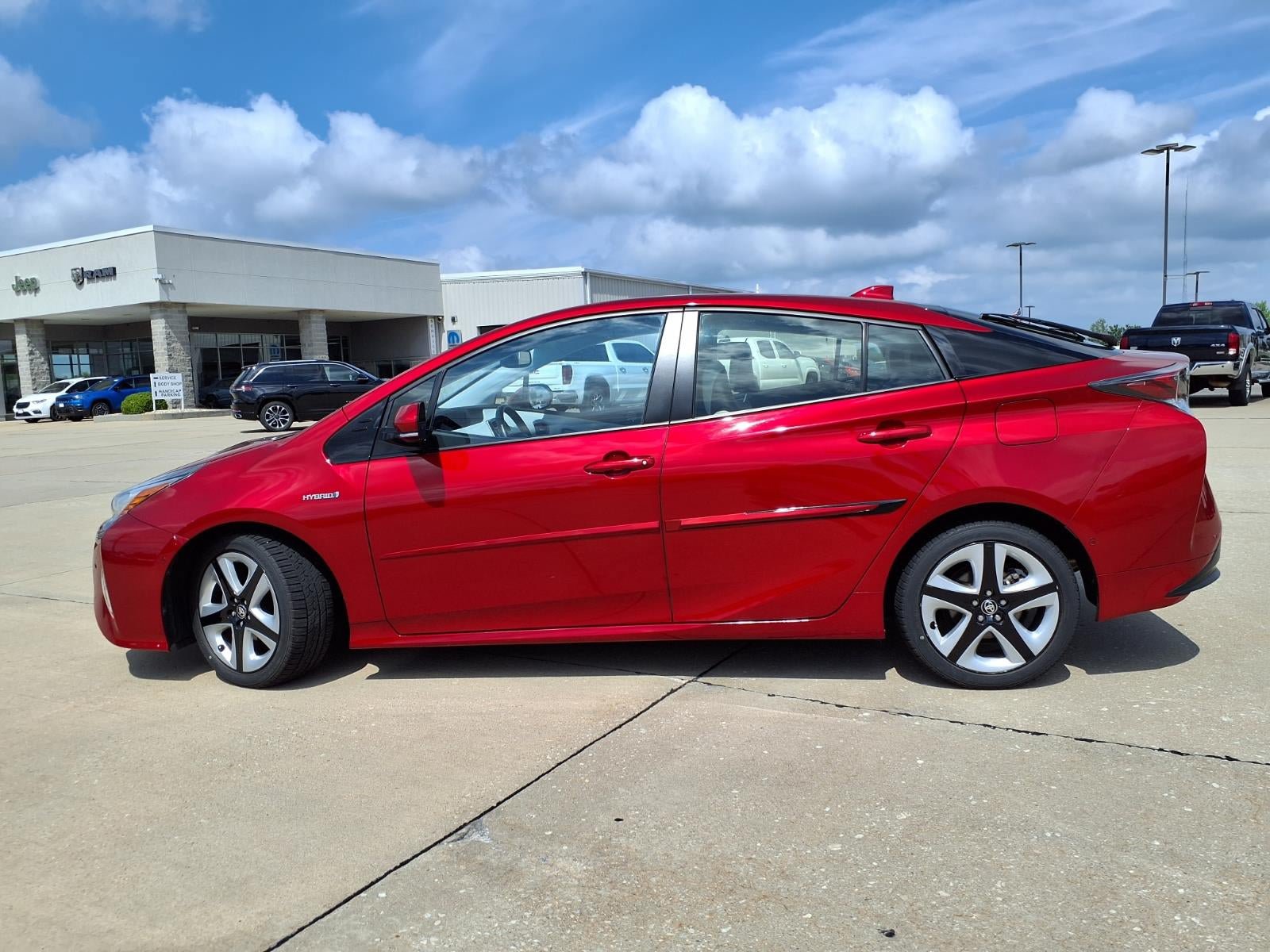 Used 2017 Toyota Prius Four FWD image 30