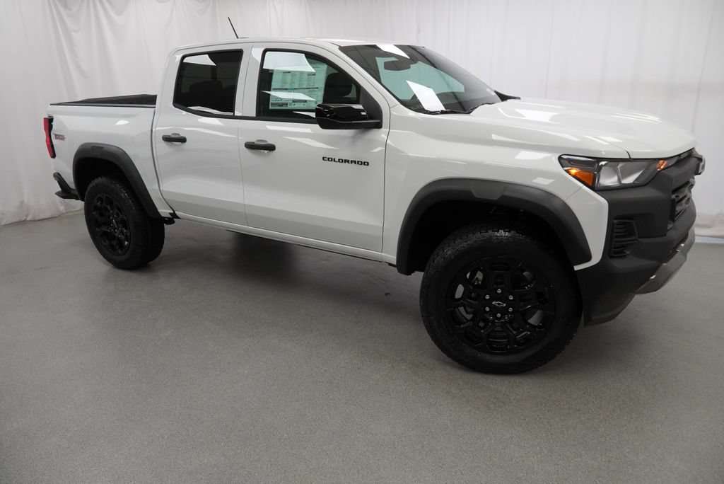 New 2026 Chevrolet Colorado Trail Boss AWD/4WD image 6