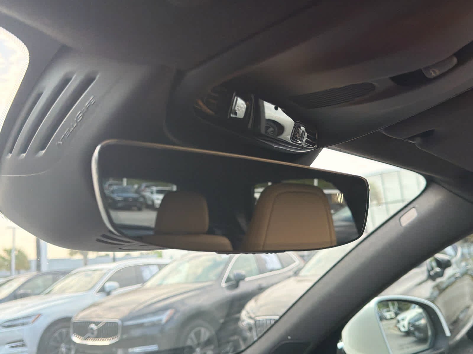 Used 2020 Volvo XC40 T5 Momentum w/ Protection Package Premier AWD/4WD image 33