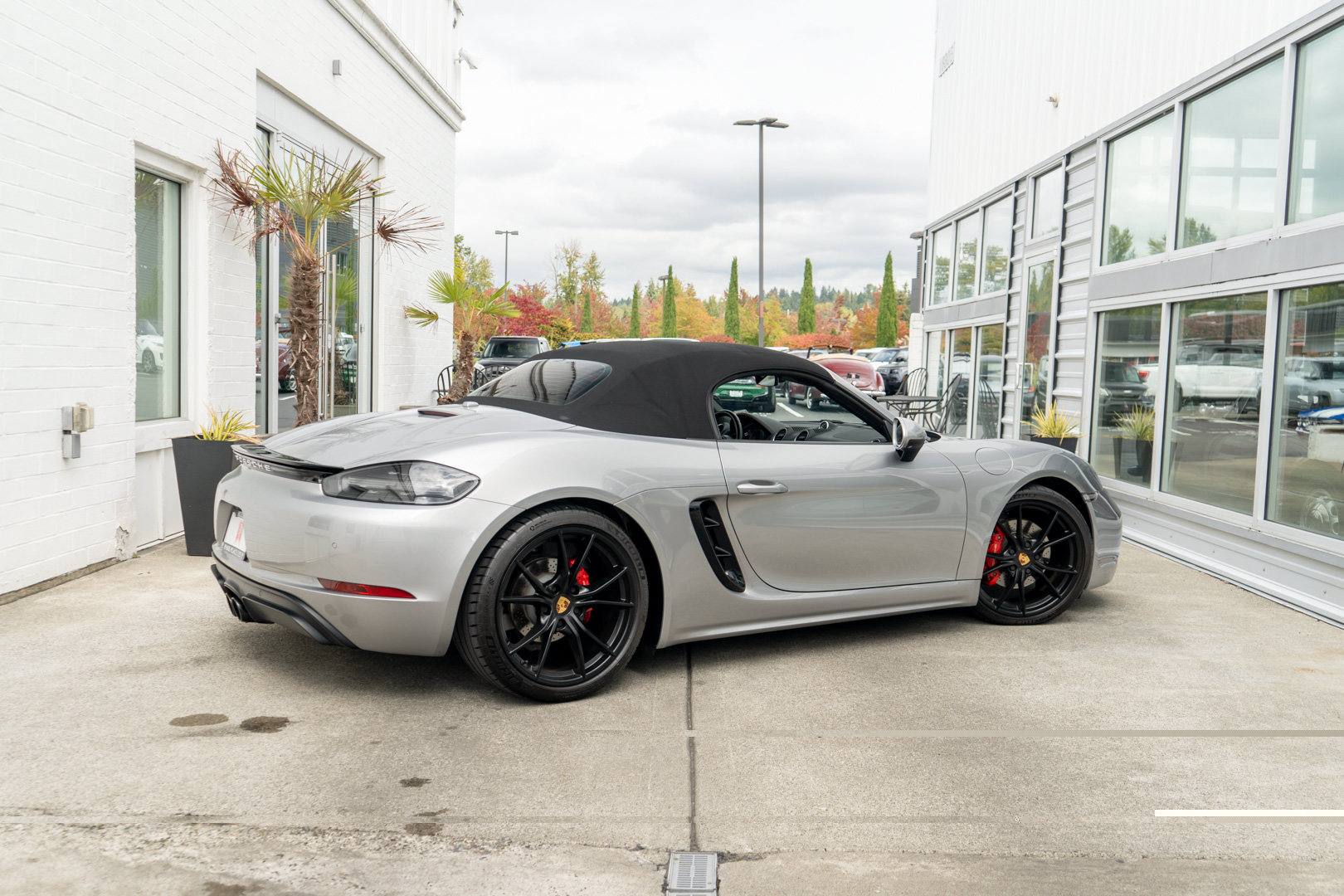 Used 2018 Porsche 718 Boxster GTS RWD image 8
