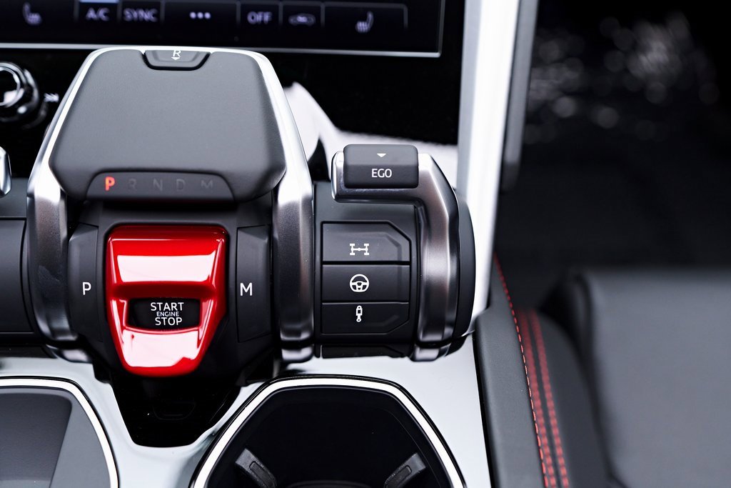 Used 2022 Lamborghini Urus image 75