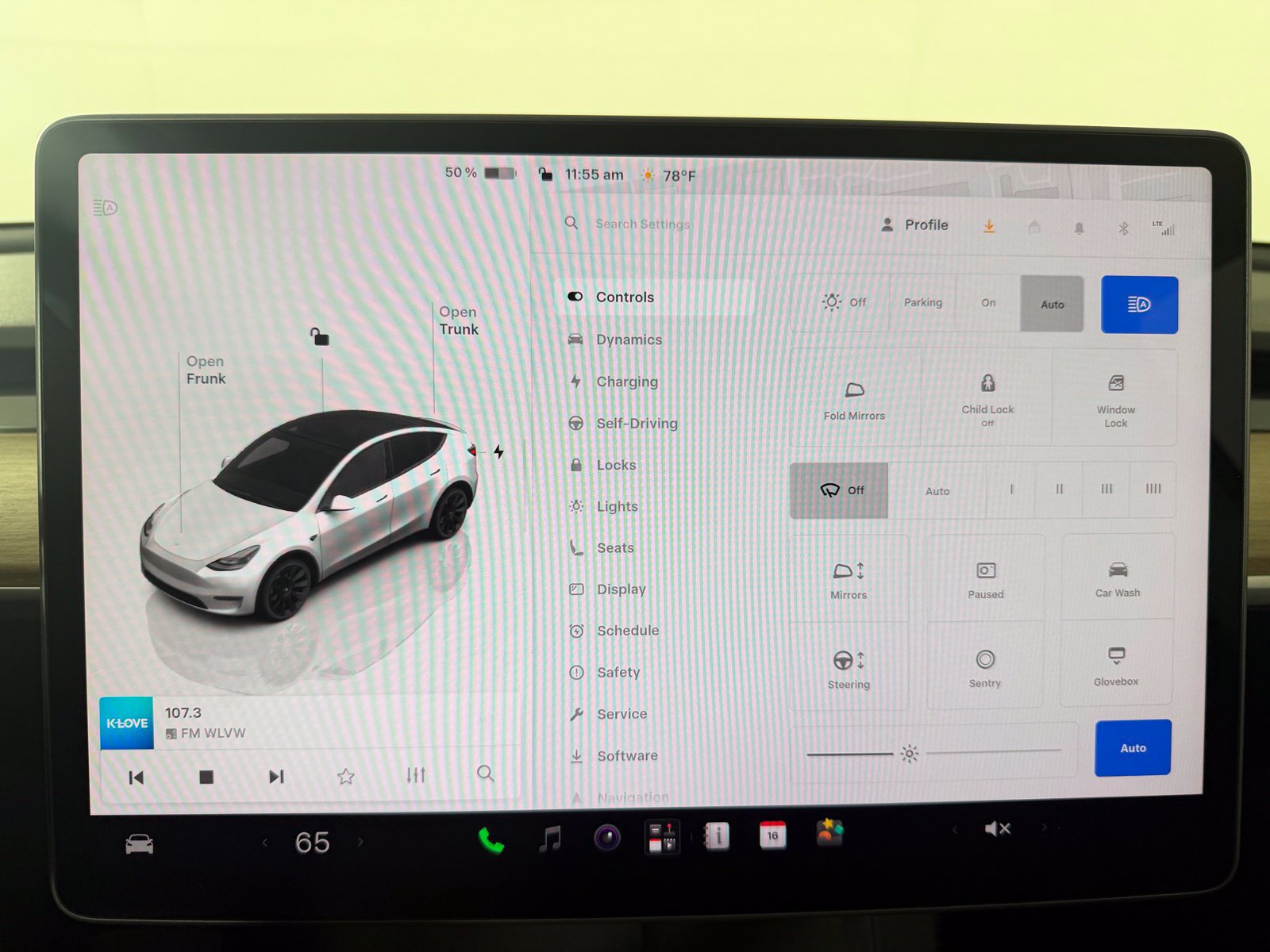 Used 2024 Tesla Model Y Long Range AWD/4WD image 21