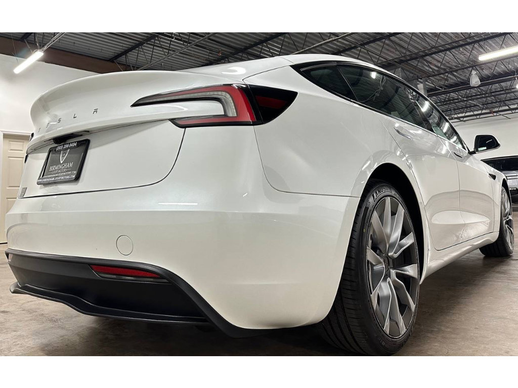 Used 2024 Tesla Model 3 Standard Range RWD image 13