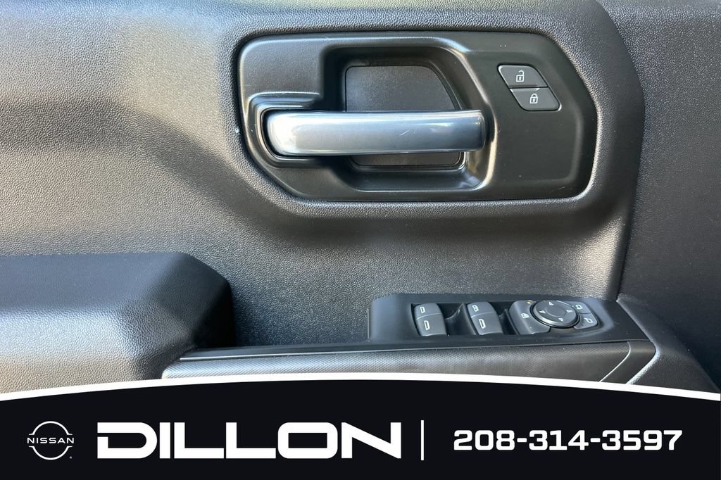 Used 2025 Chevrolet Silverado 1500 Custom Trail Boss AWD/4WD image 11