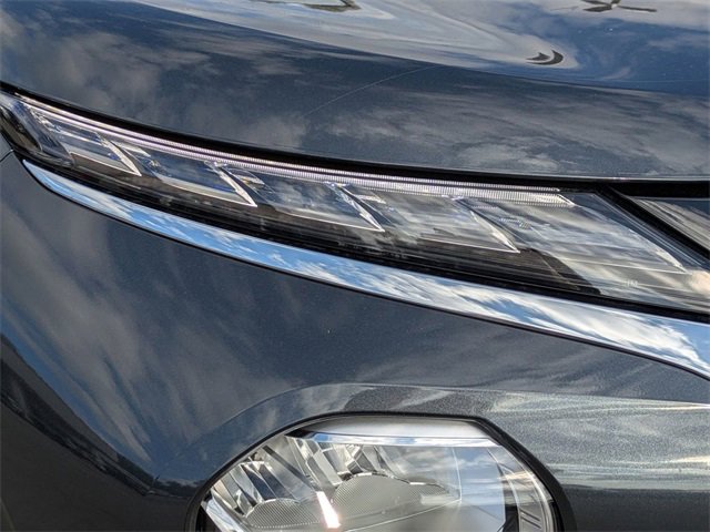 New 2026 Mitsubishi Outlander SE image 10