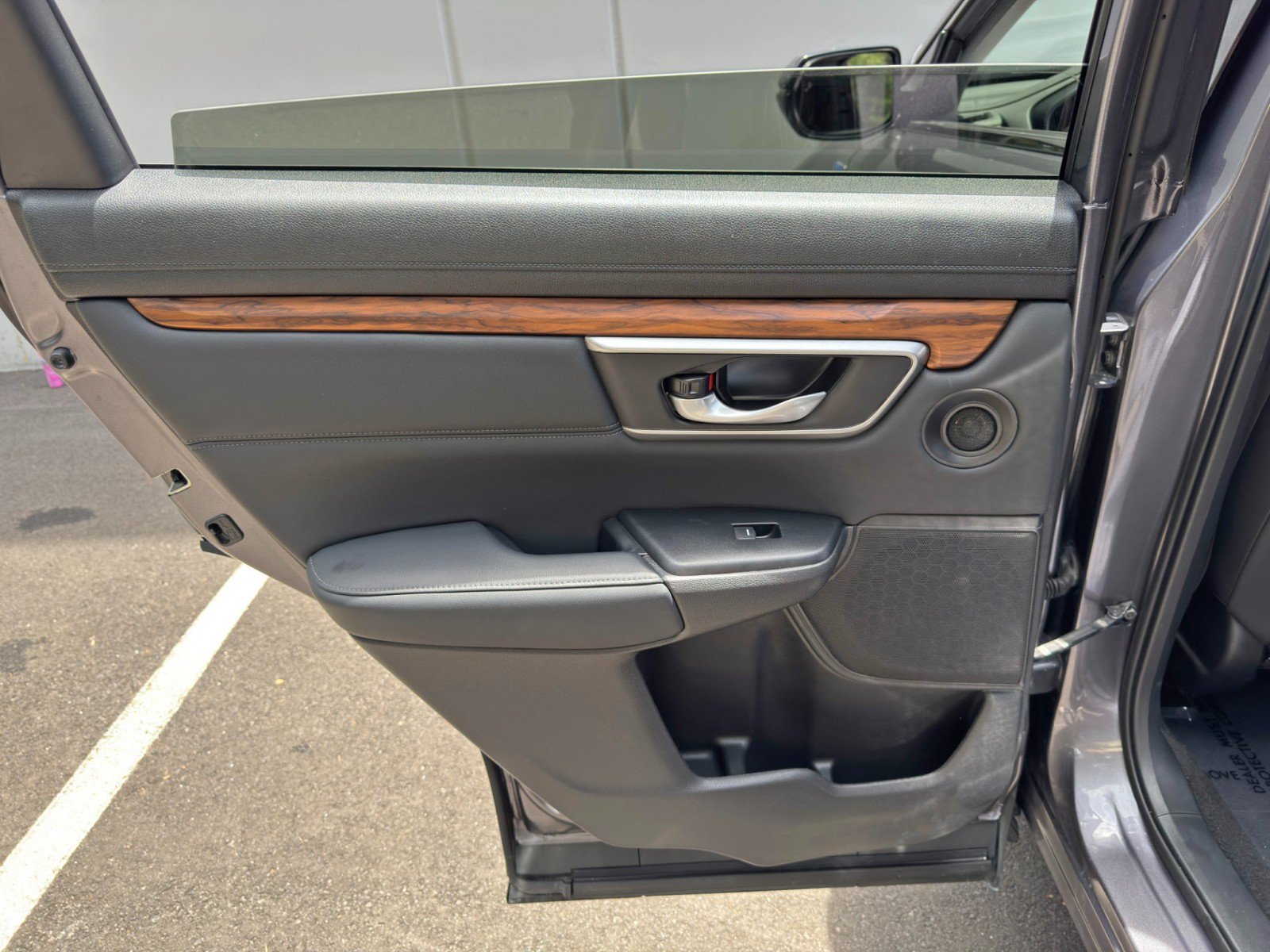 Used 2020 Honda CR-V EX-L image 39