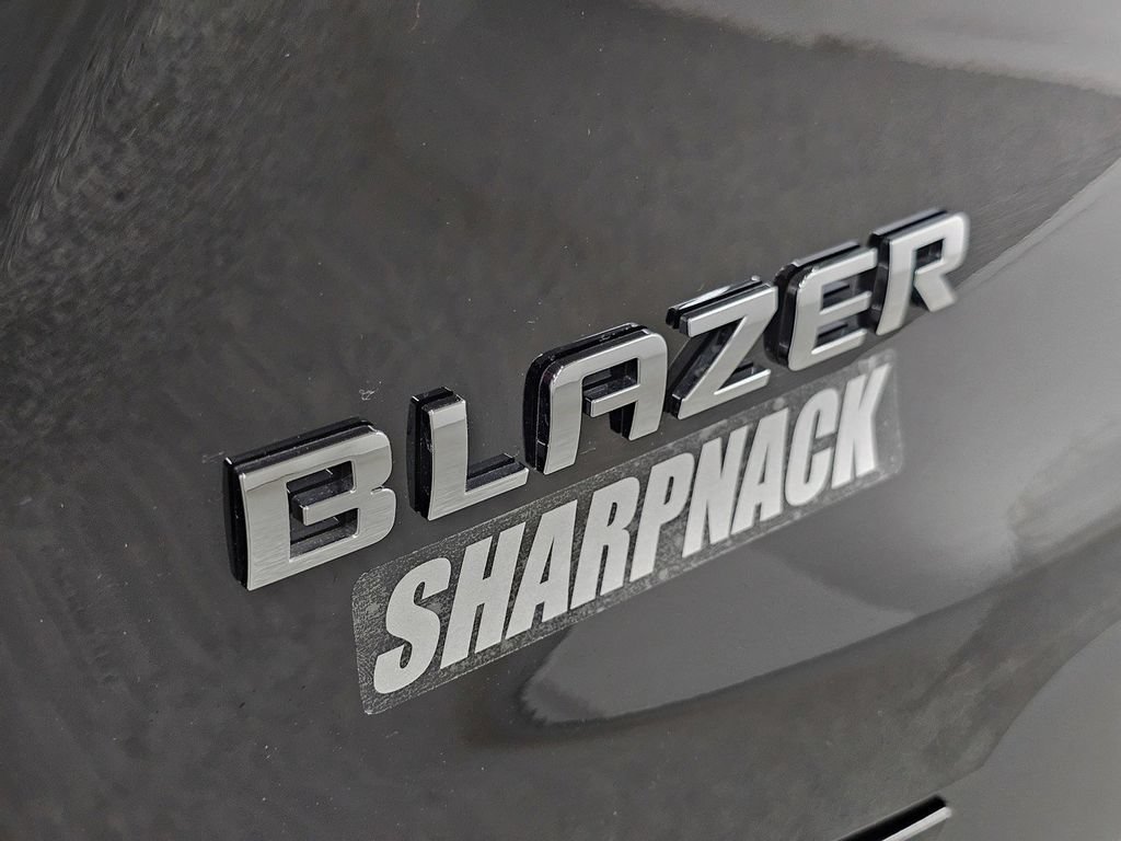Used 2026 Chevrolet Blazer LT FWD image 27