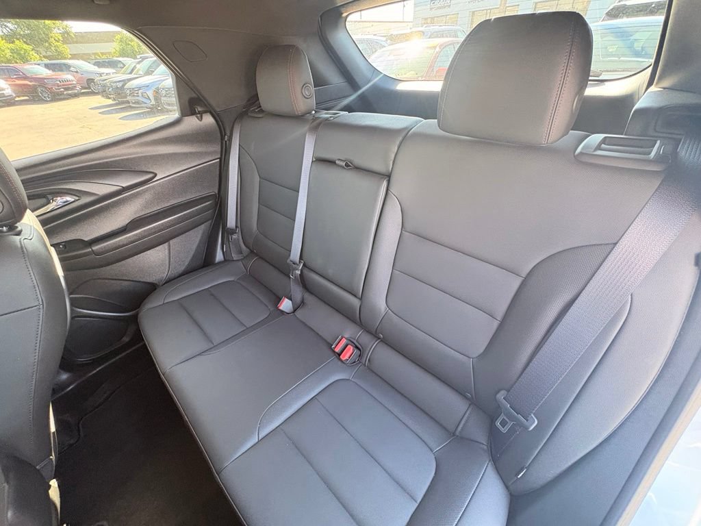Used 2025 Chevrolet TrailBlazer RS FWD image 26