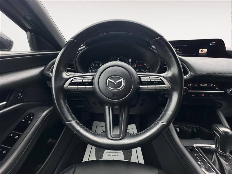 Used 2021 MAZDA MAZDA3 s FWD image 13