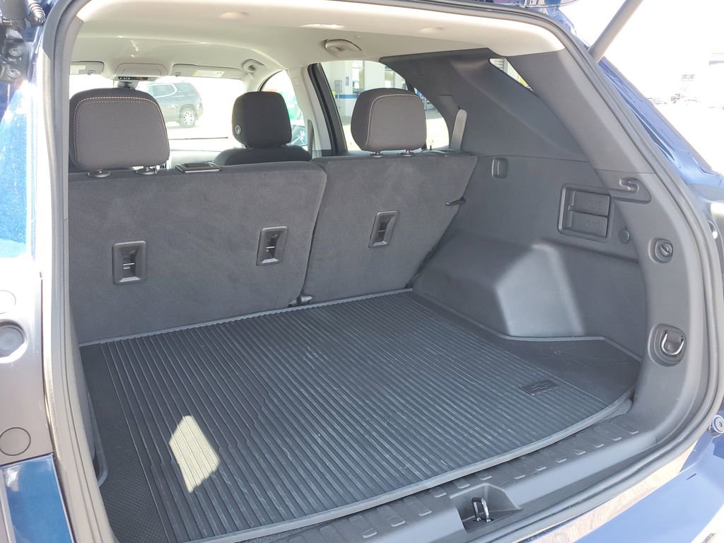 Certified 2023 Chevrolet Equinox LT FWD image 33