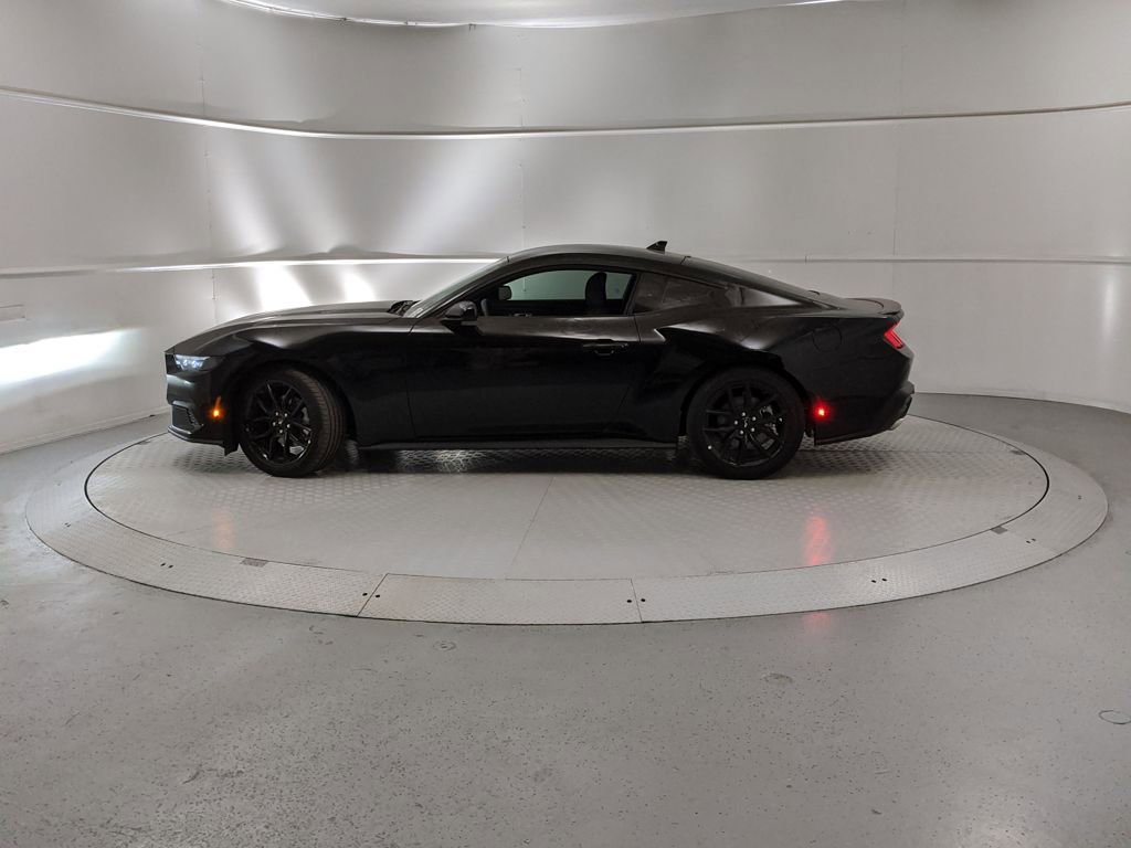 New 2025 Ford Mustang Coupe image 5