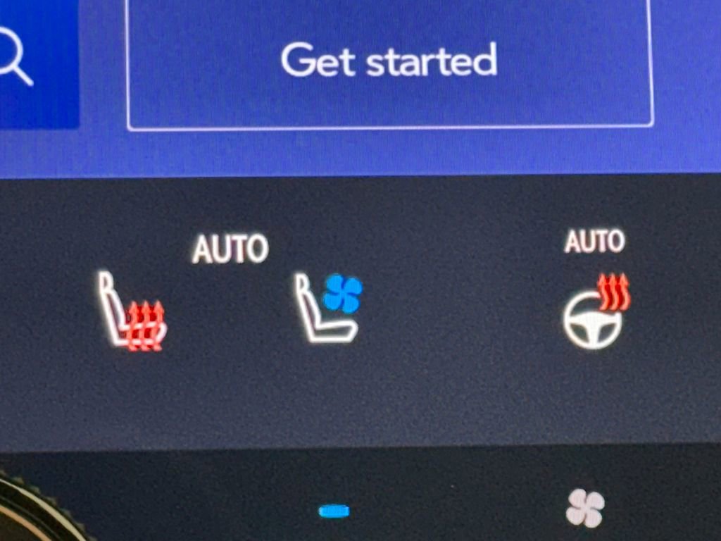 Used 2023 Lexus RX 500h F Sport w/ Accessory Package (K3) image 39