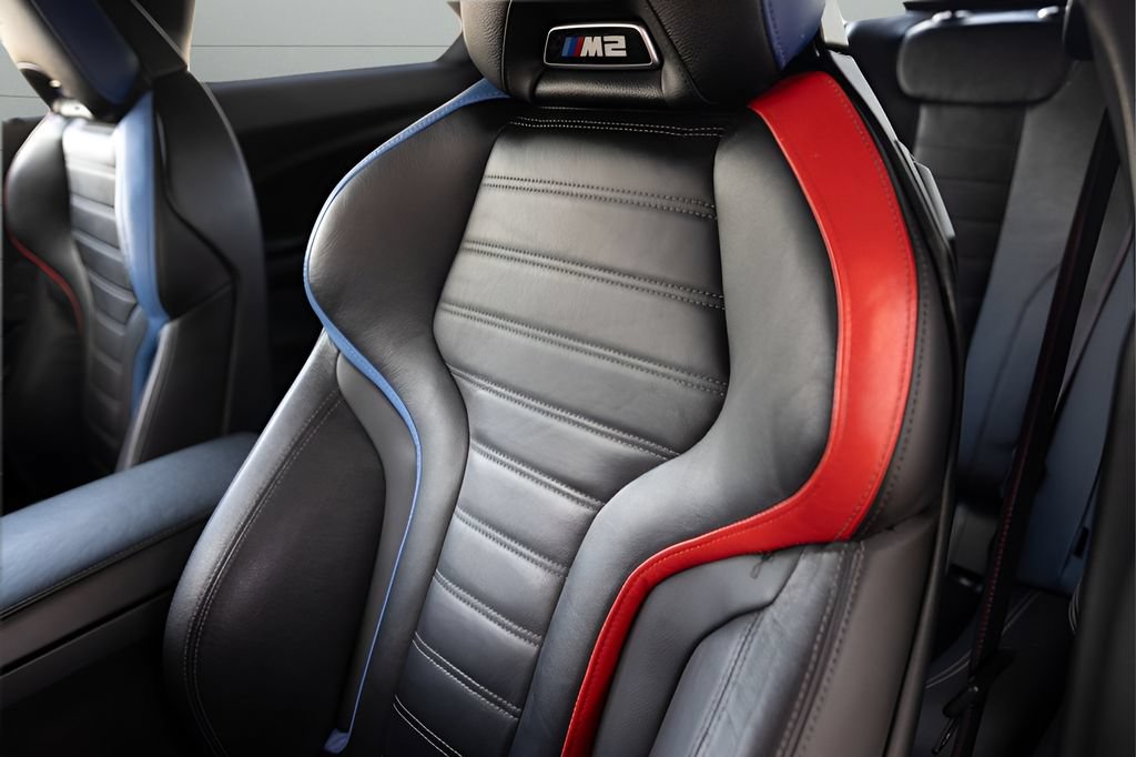 Used 2023 BMW M2 w/ Lighting Package RWD image 34